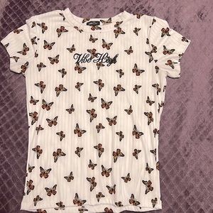 ❤️ Butterfly top from rue21